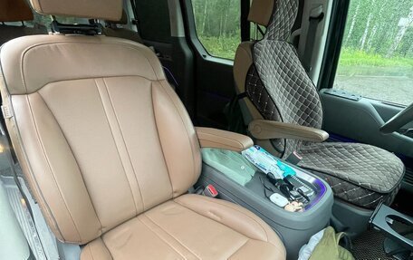 Hyundai Staria, 2021 год, 4 900 000 рублей, 21 фотография