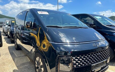 Hyundai Staria, 2021 год, 4 900 000 рублей, 16 фотография