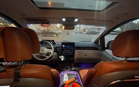 Hyundai Staria, 2021 год, 4 900 000 рублей, 34 фотография