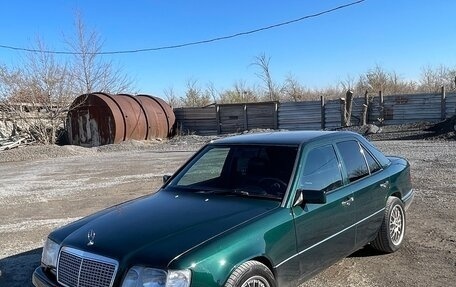 Mercedes-Benz E-Класс, 1993 год, 950 000 рублей, 19 фотография