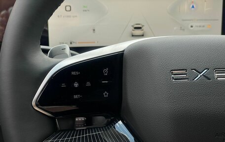CheryExeed TXL, 2024 год, 3 800 000 рублей, 21 фотография