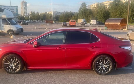 Toyota Camry, 2021 год, 3 550 000 рублей, 12 фотография