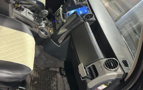 Land Rover Discovery III, 2006 год, 750 000 рублей, 8 фотография