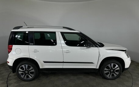 Skoda Yeti I рестайлинг, 2015 год, 750 000 рублей, 4 фотография