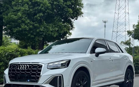 Audi Q2 I, 2023 год, 2 320 000 рублей, 1 фотография