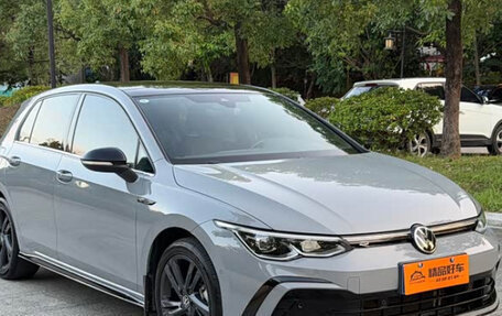 Volkswagen Golf VIII, 2022 год, 1 730 000 рублей, 3 фотография