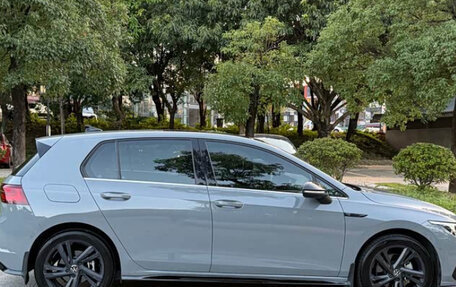 Volkswagen Golf VIII, 2022 год, 1 730 000 рублей, 4 фотография