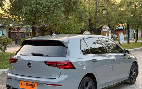 Volkswagen Golf VIII, 2022 год, 1 730 000 рублей, 13 фотография