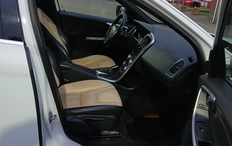 Volvo XC60 II, 2017 год, 1 650 000 рублей, 8 фотография