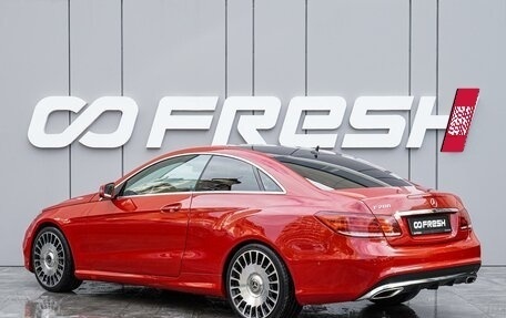 Mercedes-Benz E-Класс, 2014 год, 1 830 000 рублей, 2 фотография