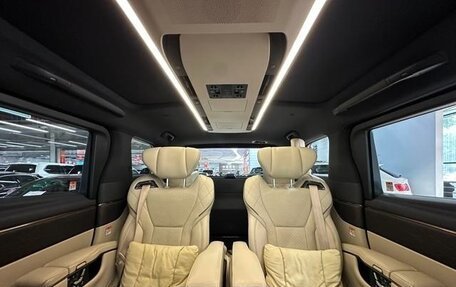 Toyota Vellfire, 2023 год, 9 000 000 рублей, 15 фотография