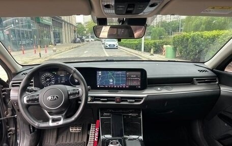 KIA K5, 2021 год, 1 700 000 рублей, 9 фотография