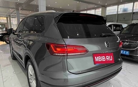 Volkswagen Touareg III, 2022 год, 3 760 000 рублей, 15 фотография