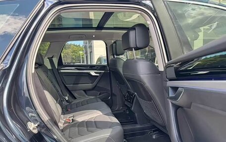 Volkswagen Touareg III, 2022 год, 4 400 000 рублей, 4 фотография