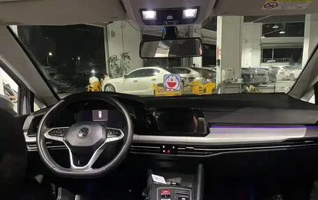 Volkswagen Golf VIII, 2021 год, 1 650 000 рублей, 6 фотография