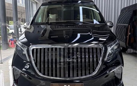 Mercedes-Benz V-Класс, 2022 год, 11 272 229 рублей, 1 фотография