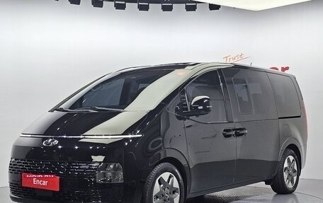 Hyundai Staria, 2022 год, 3 350 000 рублей, 1 фотография