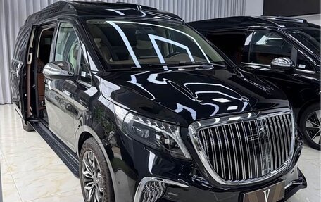 Mercedes-Benz V-Класс, 2022 год, 11 272 229 рублей, 5 фотография