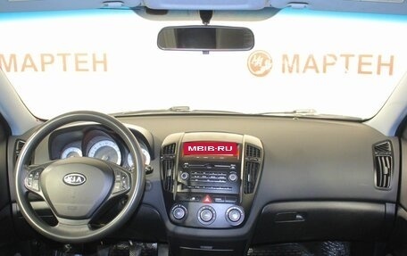 KIA cee'd I рестайлинг, 2009 год, 487 000 рублей, 15 фотография