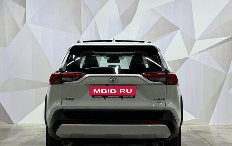 Toyota RAV4, 2025 год, 4 190 000 рублей, 5 фотография