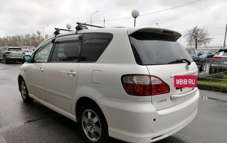 Toyota Ipsum II, 2006 год, 799 000 рублей, 2 фотография