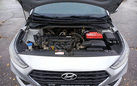 Hyundai Solaris II рестайлинг, 2018 год, 1 333 000 рублей, 9 фотография