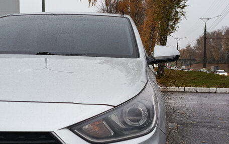 Hyundai Solaris II рестайлинг, 2018 год, 1 333 000 рублей, 17 фотография