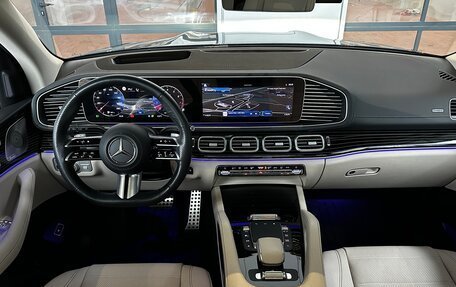 Mercedes-Benz GLS, 2024 год, 16 800 000 рублей, 6 фотография