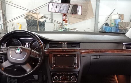 Skoda Superb III рестайлинг, 2008 год, 1 250 000 рублей, 15 фотография