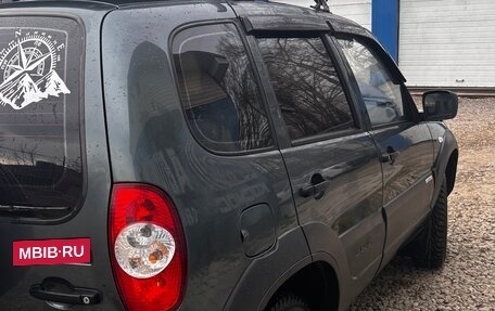 Chevrolet Niva I рестайлинг, 2012 год, 600 000 рублей, 4 фотография