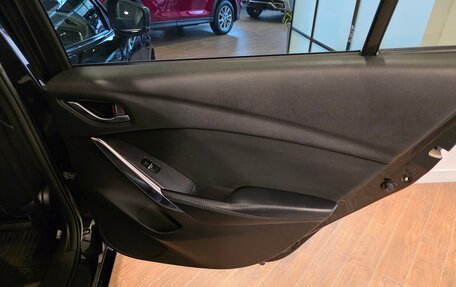 Mazda 6, 2018 год, 2 200 000 рублей, 23 фотография