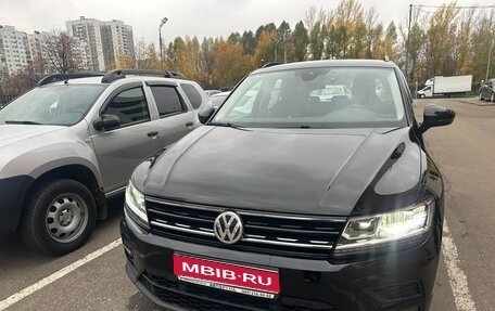 Volkswagen Tiguan II, 2020 год, 2 650 000 рублей, 1 фотография