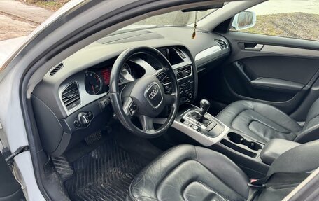 Audi A4, 2012 год, 1 390 000 рублей, 10 фотография