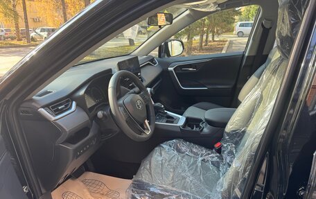 Toyota RAV4, 2025 год, 3 830 000 рублей, 16 фотография