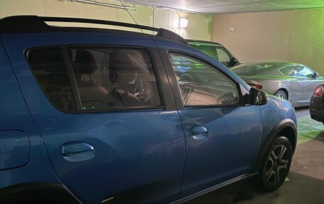 Renault Sandero II рестайлинг, 2022 год, 1 500 000 рублей, 3 фотография