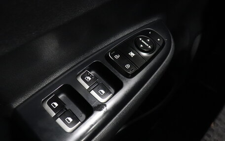 KIA Rio IV, 2018 год, 1 263 000 рублей, 13 фотография