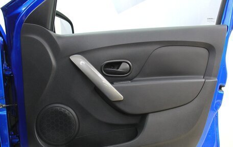 Renault Logan II, 2019 год, 985 000 рублей, 27 фотография