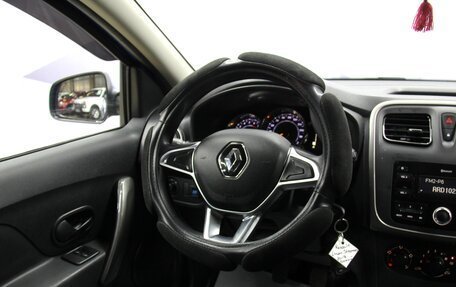 Renault Logan II, 2019 год, 985 000 рублей, 20 фотография