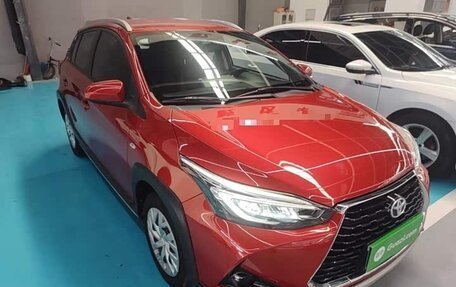 Toyota Yaris XP150 рестайлинг, 2022 год, 1 360 000 рублей, 3 фотография