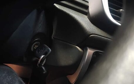 Toyota Yaris XP150 рестайлинг, 2022 год, 1 360 000 рублей, 8 фотография