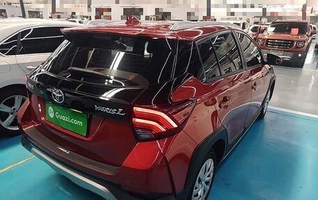 Toyota Yaris XP150 рестайлинг, 2022 год, 1 360 000 рублей, 6 фотография