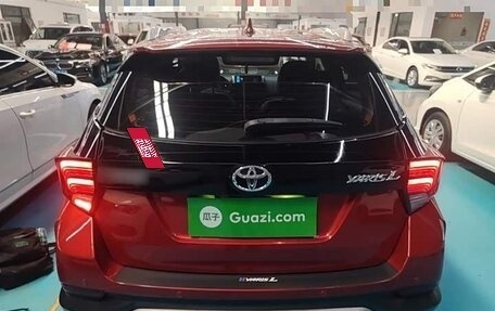 Toyota Yaris XP150 рестайлинг, 2022 год, 1 360 000 рублей, 5 фотография