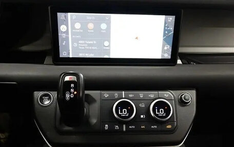 Land Rover Defender II, 2022 год, 7 000 000 рублей, 16 фотография