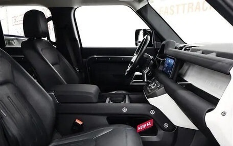 Land Rover Defender II, 2022 год, 7 000 000 рублей, 14 фотография