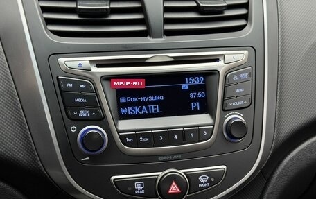 Hyundai Solaris II рестайлинг, 2016 год, 1 299 000 рублей, 14 фотография