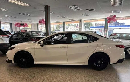 Toyota Camry, 2025 год, 3 600 000 рублей, 7 фотография