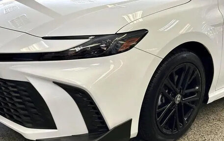 Toyota Camry, 2025 год, 3 600 000 рублей, 6 фотография