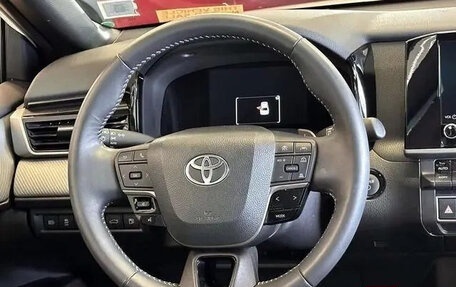 Toyota Camry, 2025 год, 3 600 000 рублей, 28 фотография