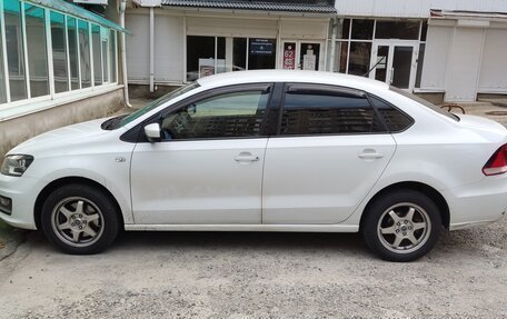 Volkswagen Polo VI (EU Market), 2015 год, 1 100 000 рублей, 4 фотография