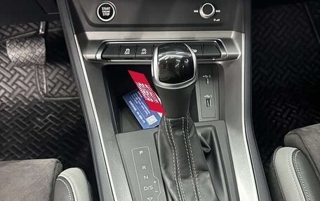 Audi Q3, 2021 год, 2 830 000 рублей, 13 фотография